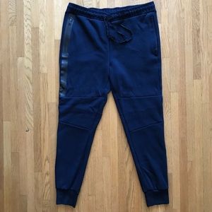 American Eagle Active Flex Tech Jogger Men Medium